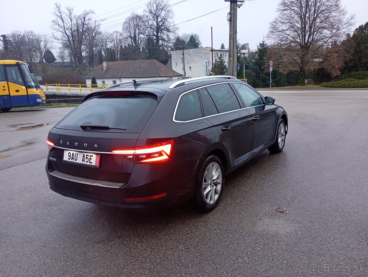 Predám Škoda Superb 3 combi ročník 2022 DSG - 11