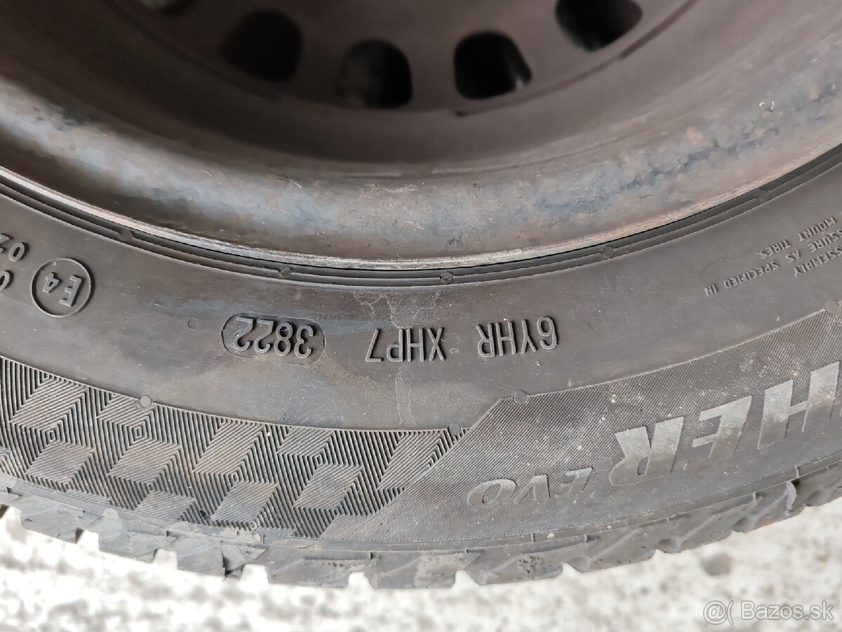 Celoročné pneumatiky s diskami 175/70 r14 4x100 - 11