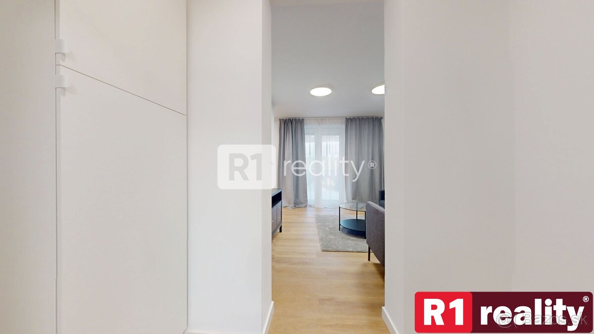 Jedinečný 2 izbový byt 53,2 m2+ 11 m2 terasa + parking, Pieš - 11