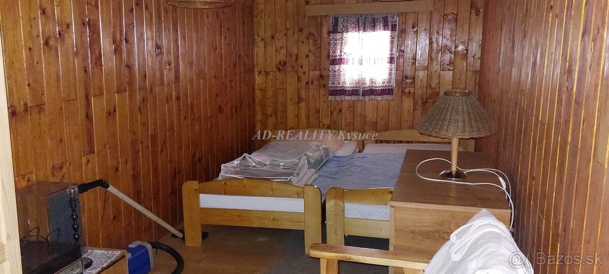 Útulná drevenica vo výbornej lokalite obce Oščadnica - 11