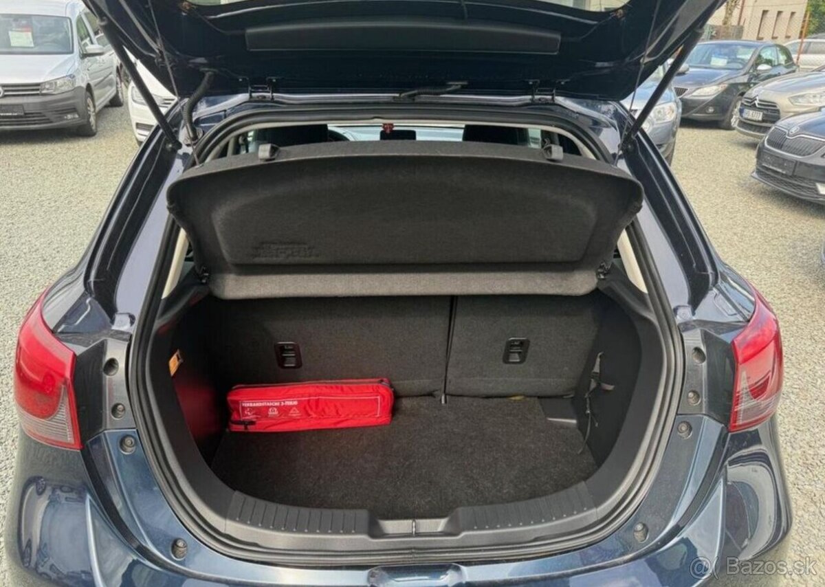 Mazda 2 1.5 SKYACTIVE benzín manuál 66 kw - 11