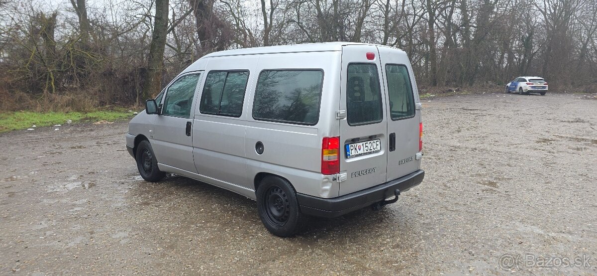 Peugeot Expert 8 miestne - 11