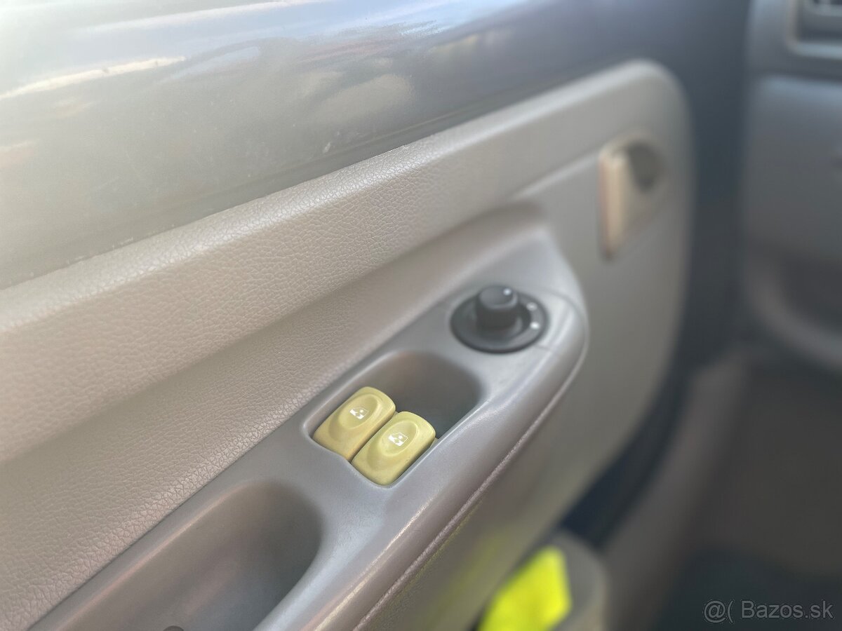 Renault Twingo 1,2 base automat panorama - 11