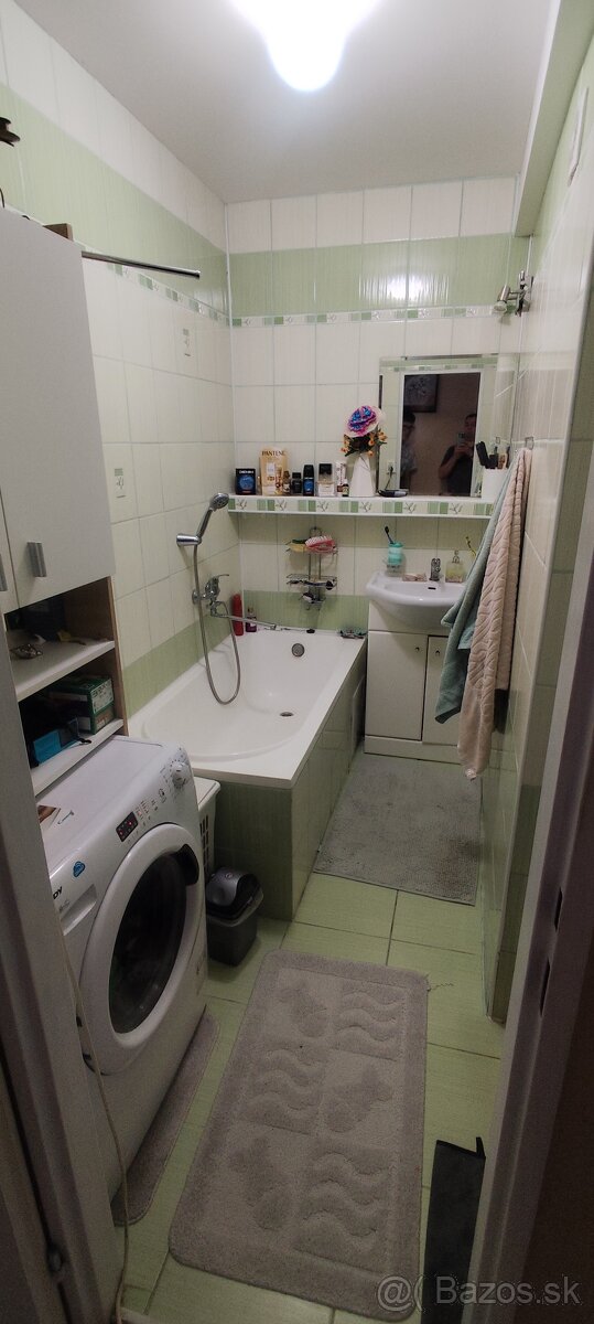 Predám 3 izbový byt,Veľké Kapušany - 11