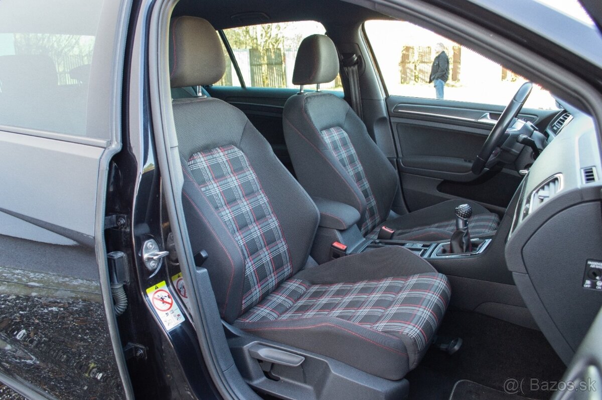 Volkswagen Golf 2.0 TSI BMT GTI "Performance" - 11
