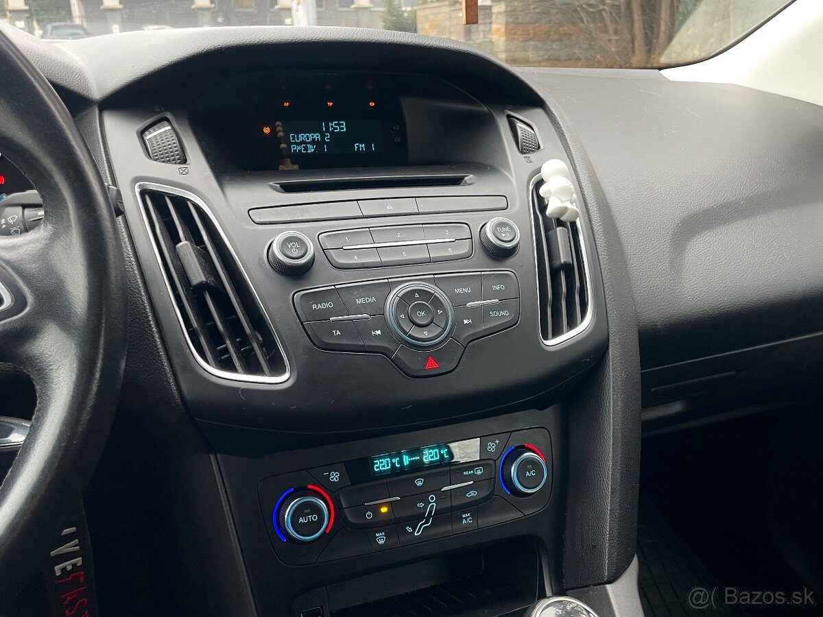 Ford Focus 1.0 EcoBoost 74kW 2015 - 11