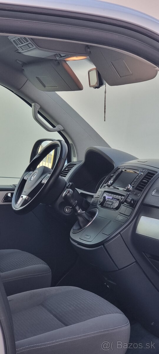 VW Multivan 2.0 TDI 103kw, 4motion, M6, 2015 - 11
