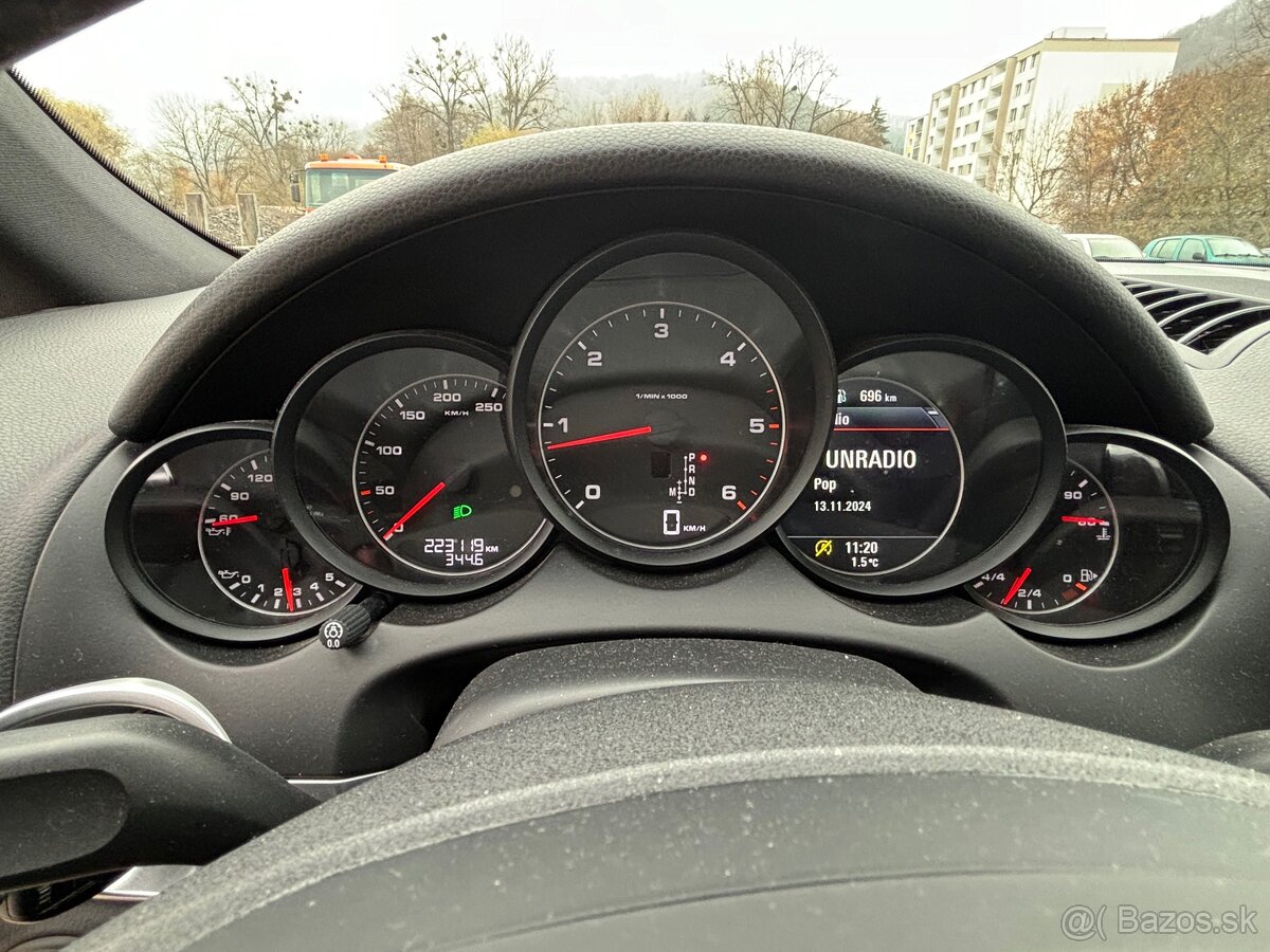 Porsche Cayenne Diesel - 11