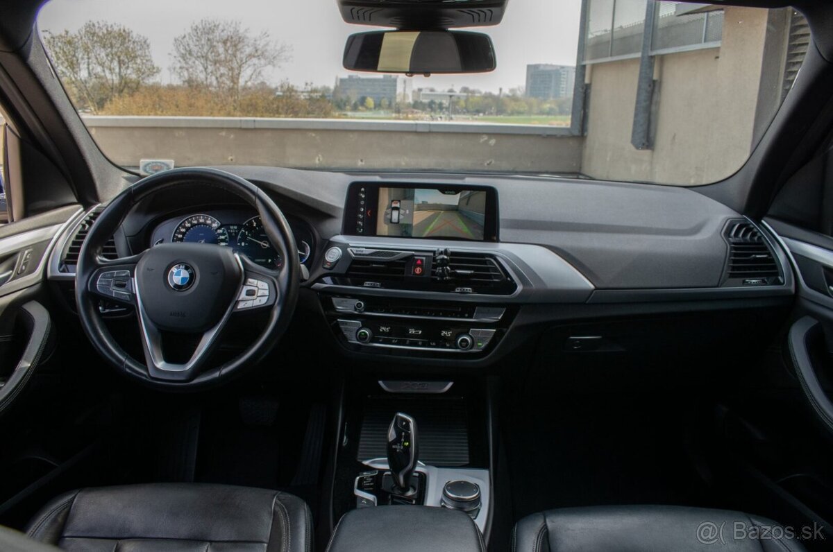 BMW X3 xDrive,2.0i - 11