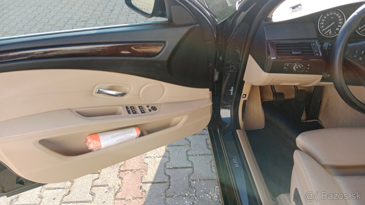 BMW Rad 5 Touring 520 d 177k - 11