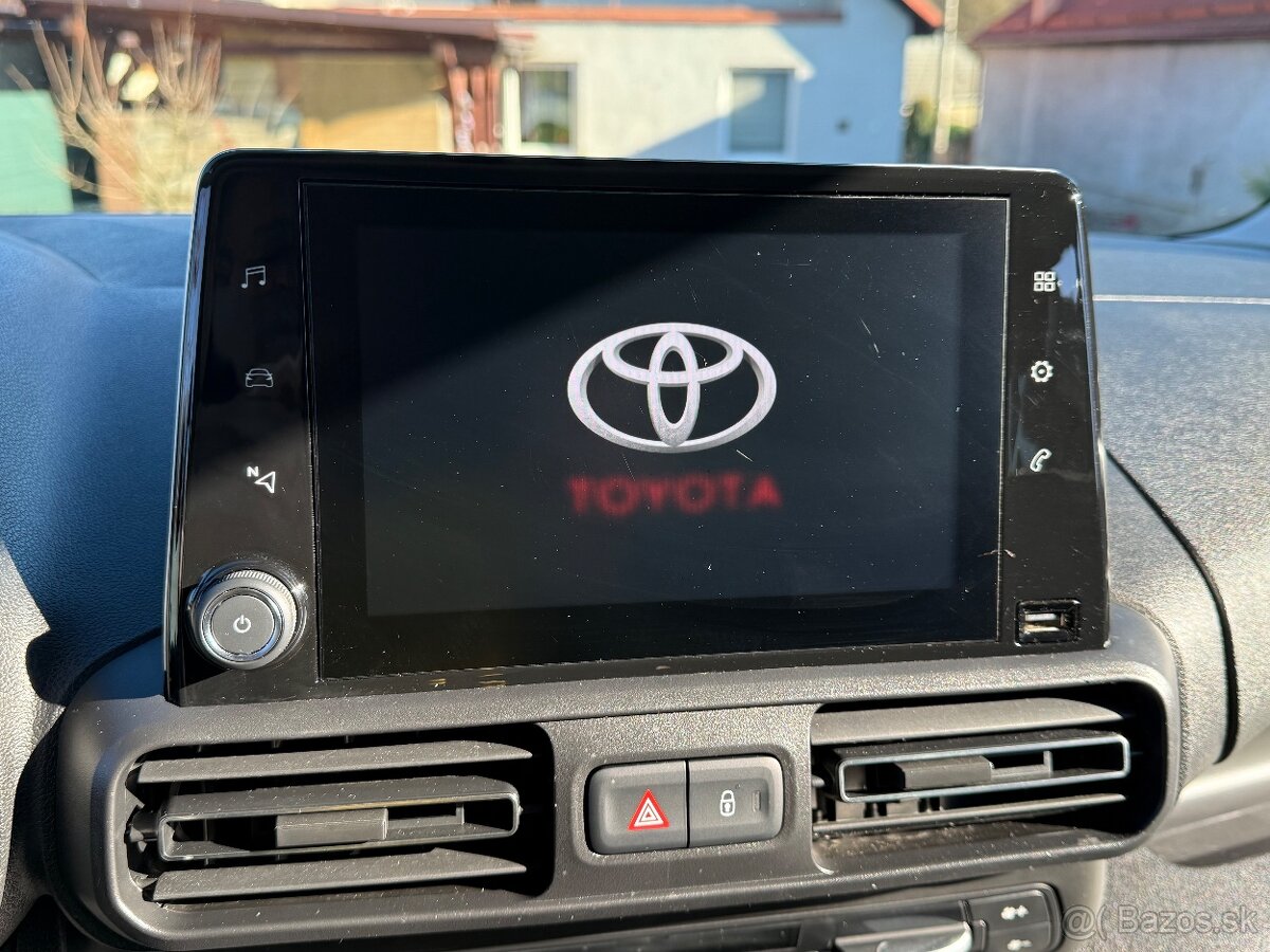 Toyota Proace city Verso 8 st. AT Family-možný odpočet DPH - 11