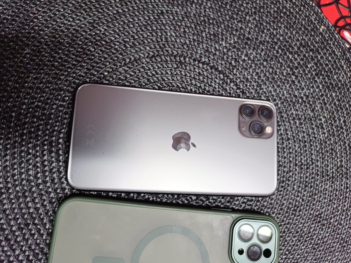 Iphone 11 Pro Max(512 GB) - 11