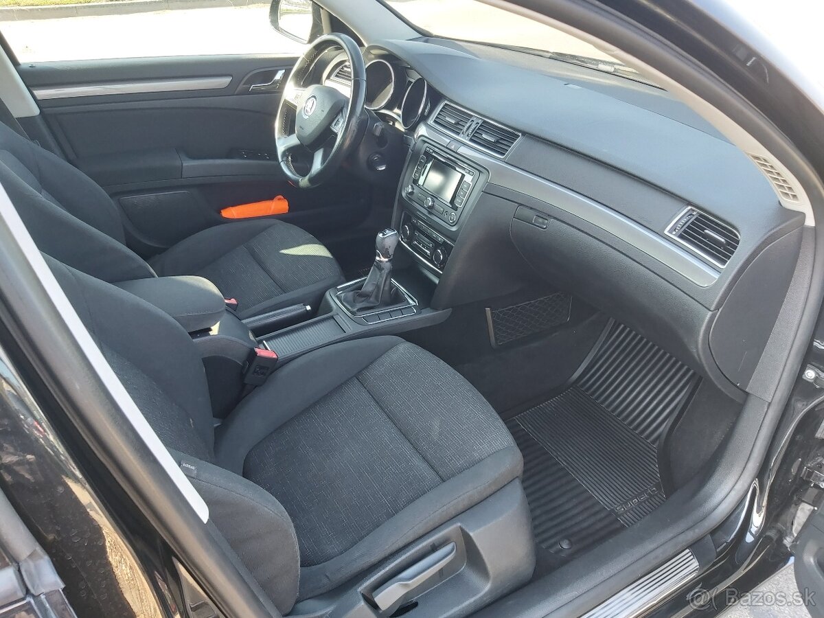 Škoda Superb 1.6 TDI CR DPF Elegance - 11