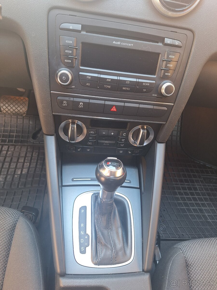 Audi A3 S-tronic 1,2 turbo benzin - 11