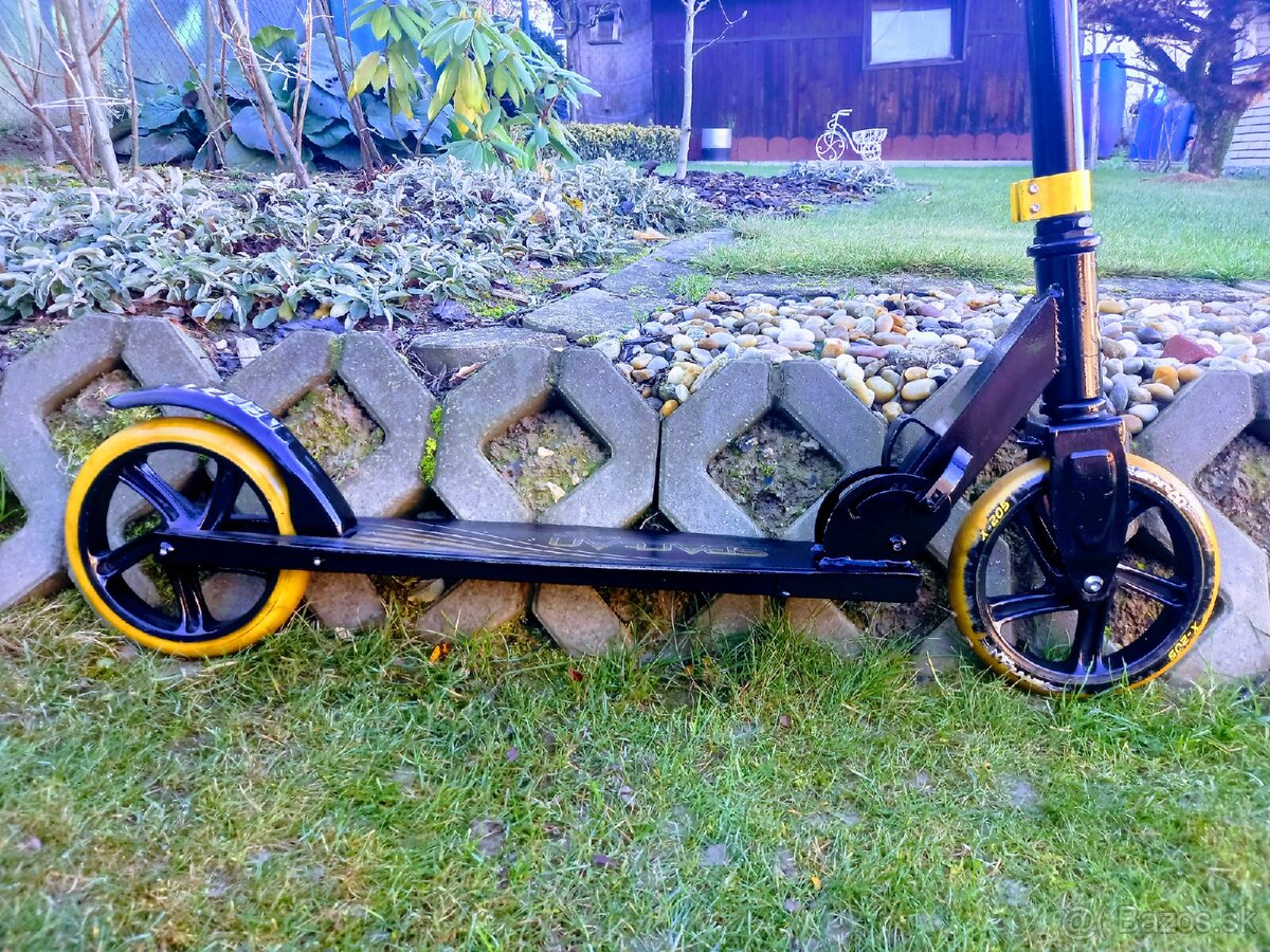 Kolobežka Spartan - 11