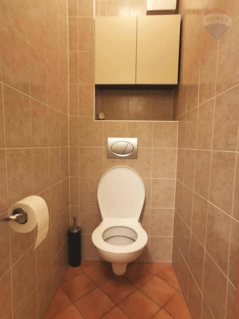 Prenájom priestranného 1 izb. bytu (62 m2) v novostavbe na K - 11