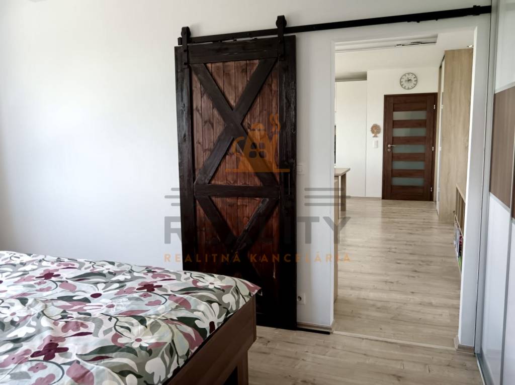 Na prenájom 2 izbový byt, Hrubá Borša, ul. Pri Akadémii, okr - 11