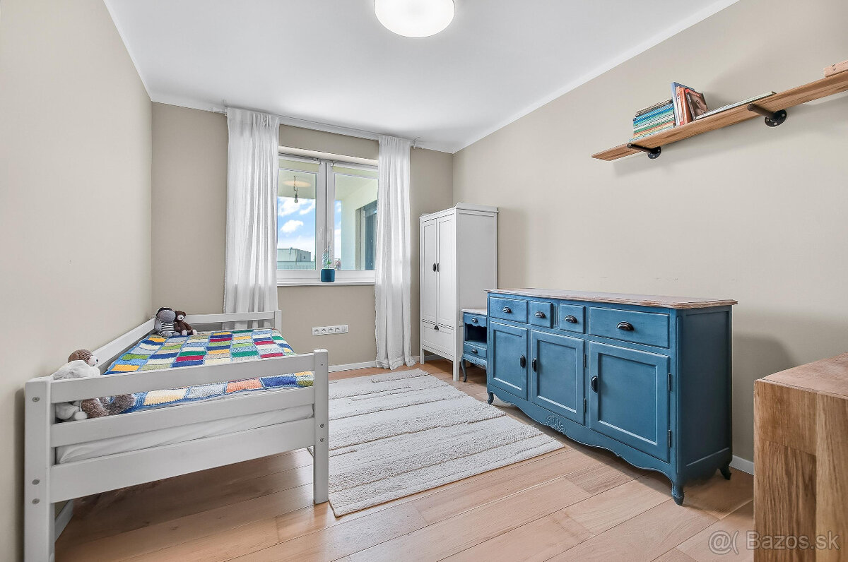 Slnečný RD s výhľadom na greeny v Residencii - 11