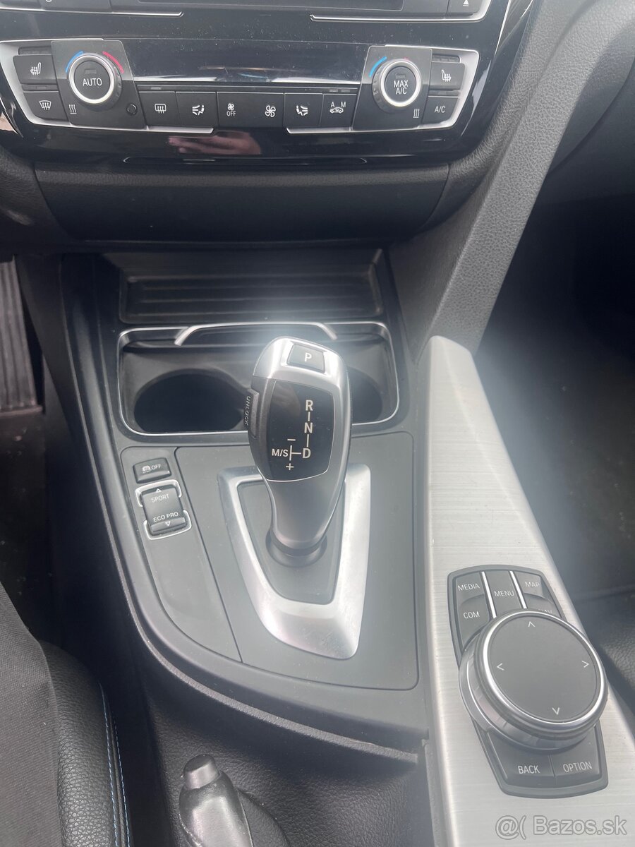 BMW 318 M-SPORT benzín F31 - 11