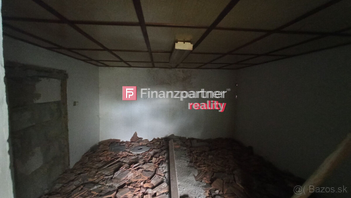 Dom na pozemku 1851 m2, Zemianske Sady, okres Galanta - 11