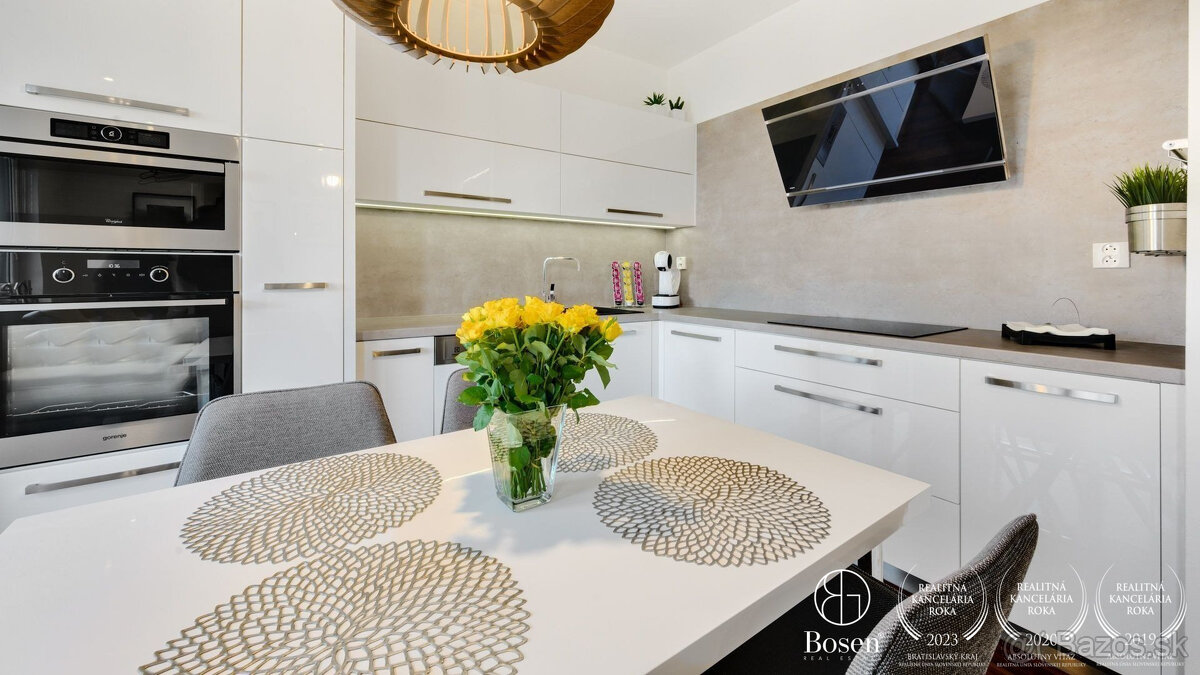 BOSEN | 3 izb.byty s vlastným parkovaním,priestranou záhrad - 11