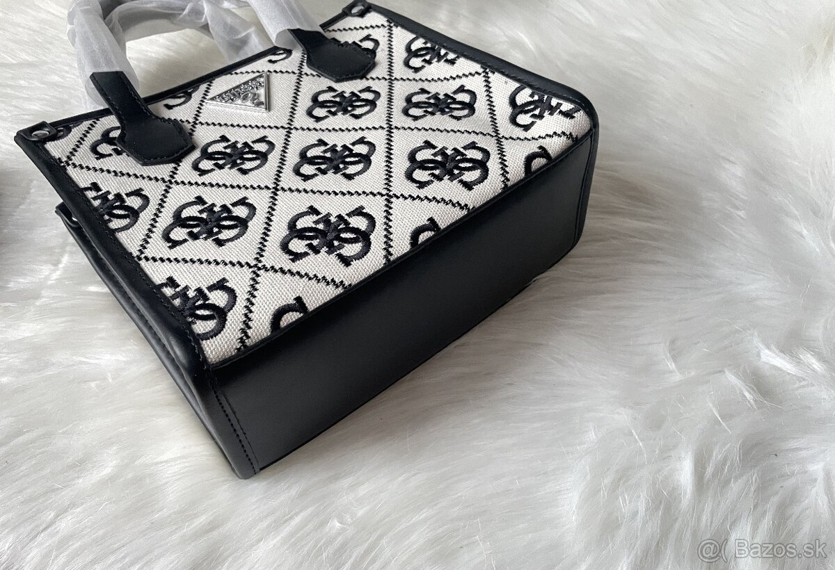 Guess Silvana kabelka - 11