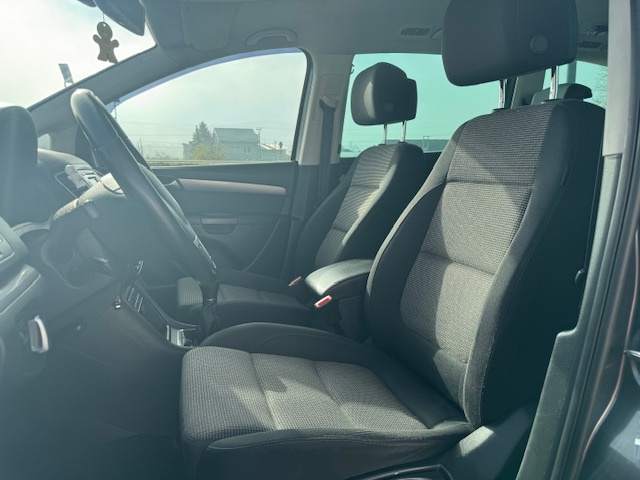 Volkswagen Sharan 2.0 TDI 4MOTION 7miest - 11