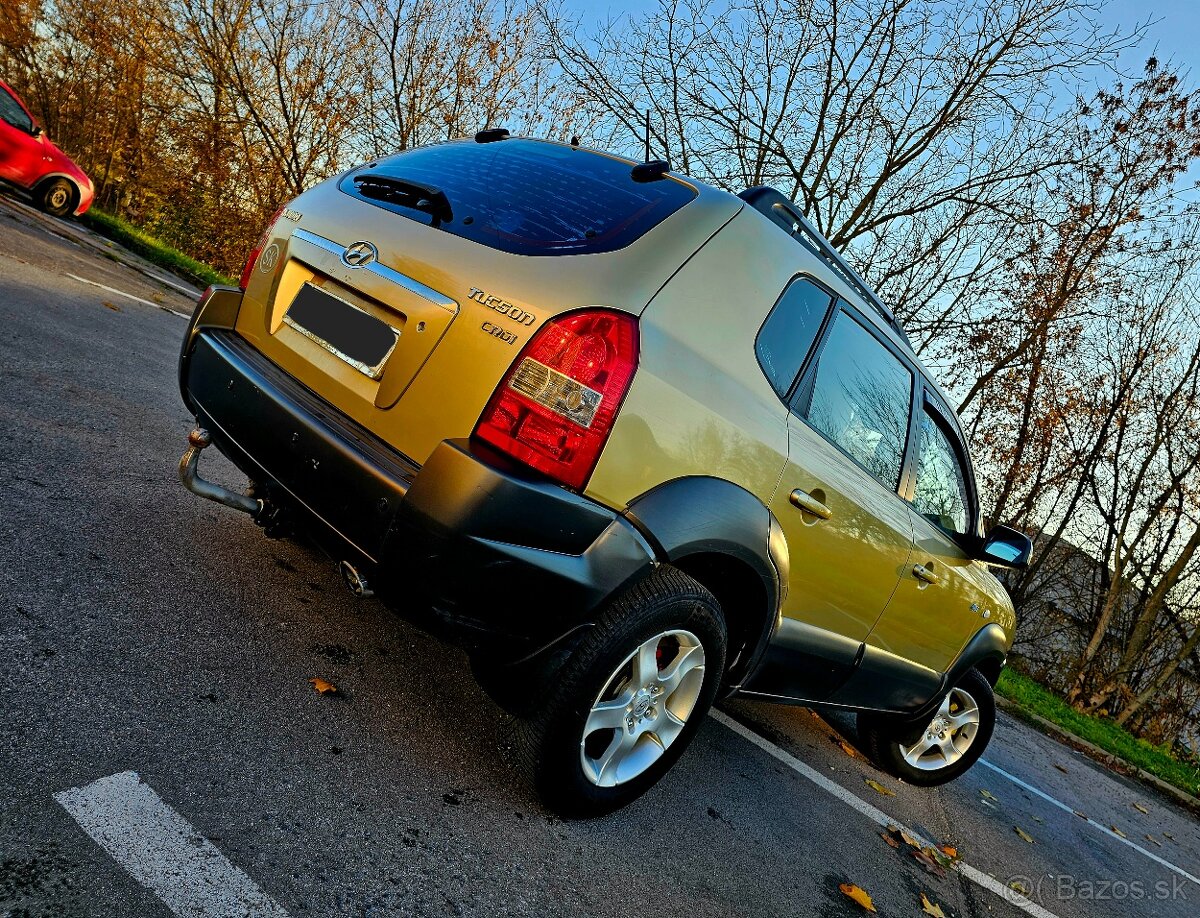 Hyundai Tucson 2.0 crdi 4x4 SK - 11