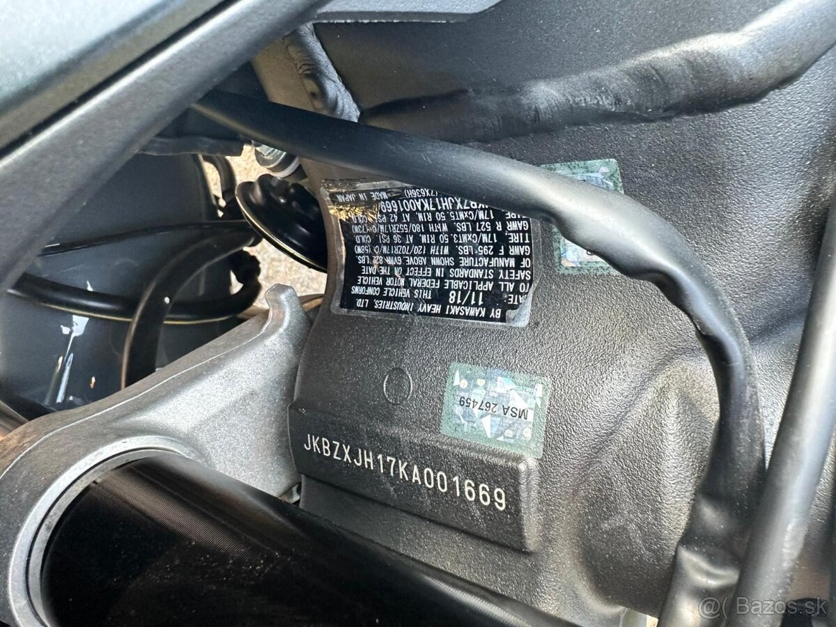 Kawasaki ZX636 2019 - 11