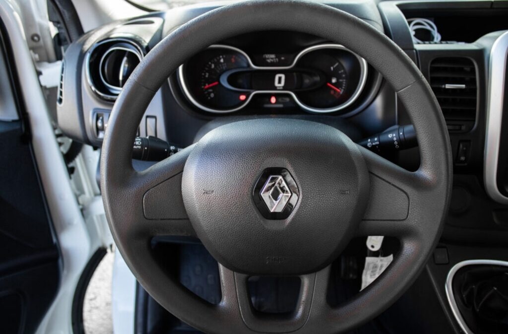 Renault Trafic 70kW (2020) - 11