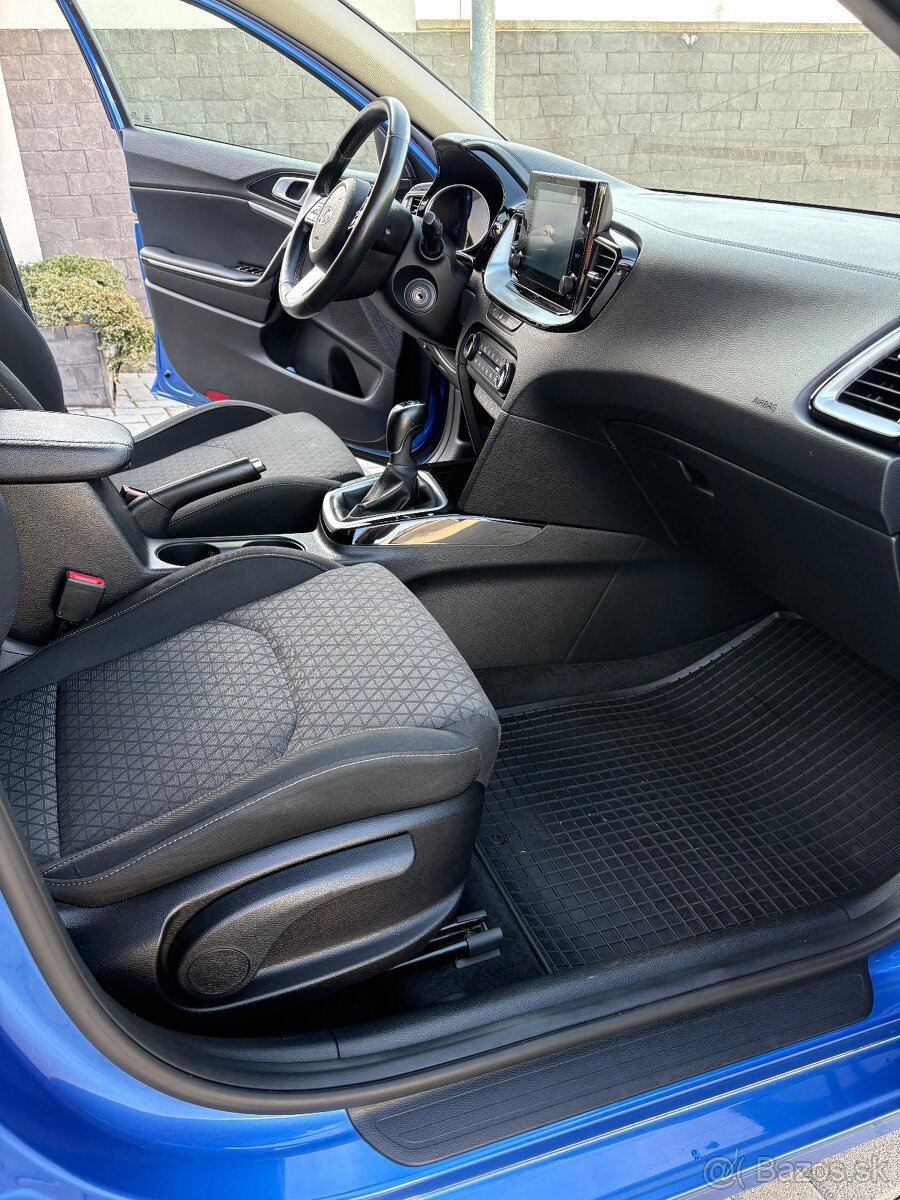 KIA Ceed 1,4T-GDI Gold - 11