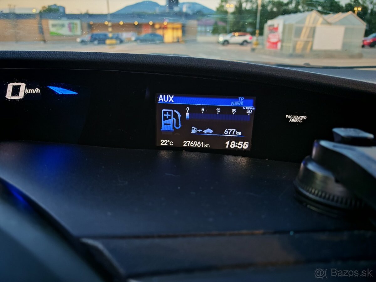 Honda Civic 2.2 i-DTEC - 11