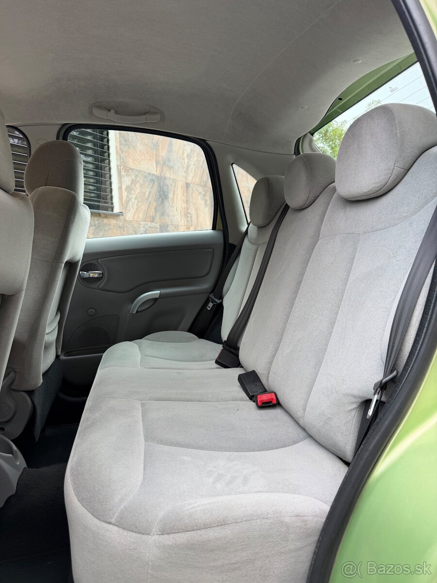 CITROEN C3 AUTOMAT 1,4 DIESEL NOVÁ STK EK - 11