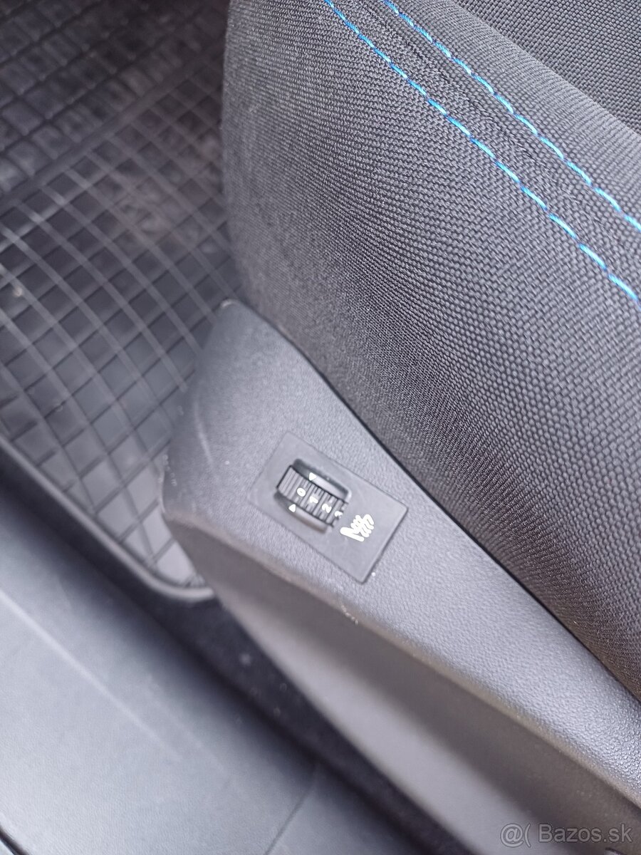 Peugeot 208 6/2018 Nová TK+EK do 2/2028 - 11