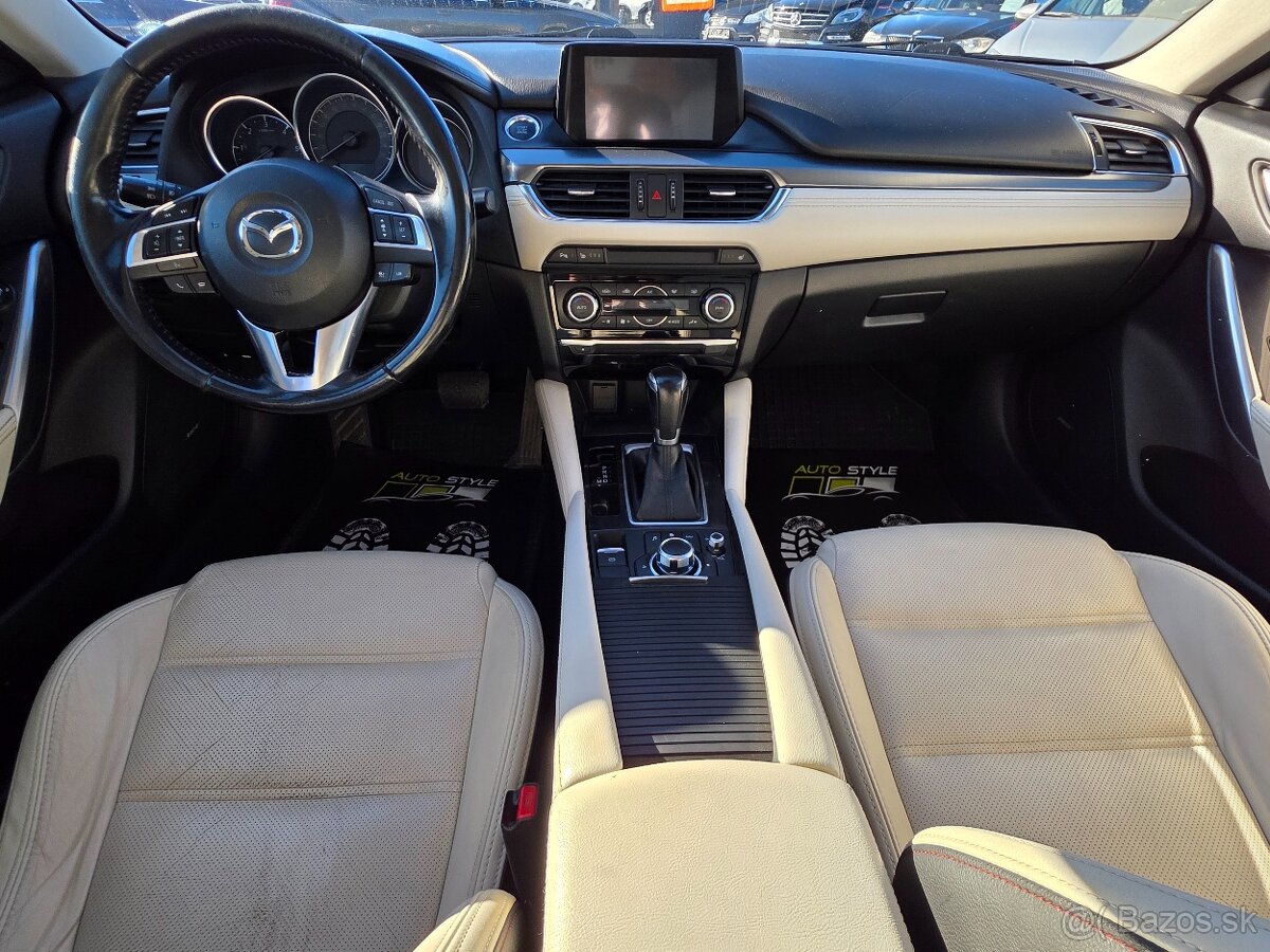 Mazda 6 Combi 2.2 AWD - 11