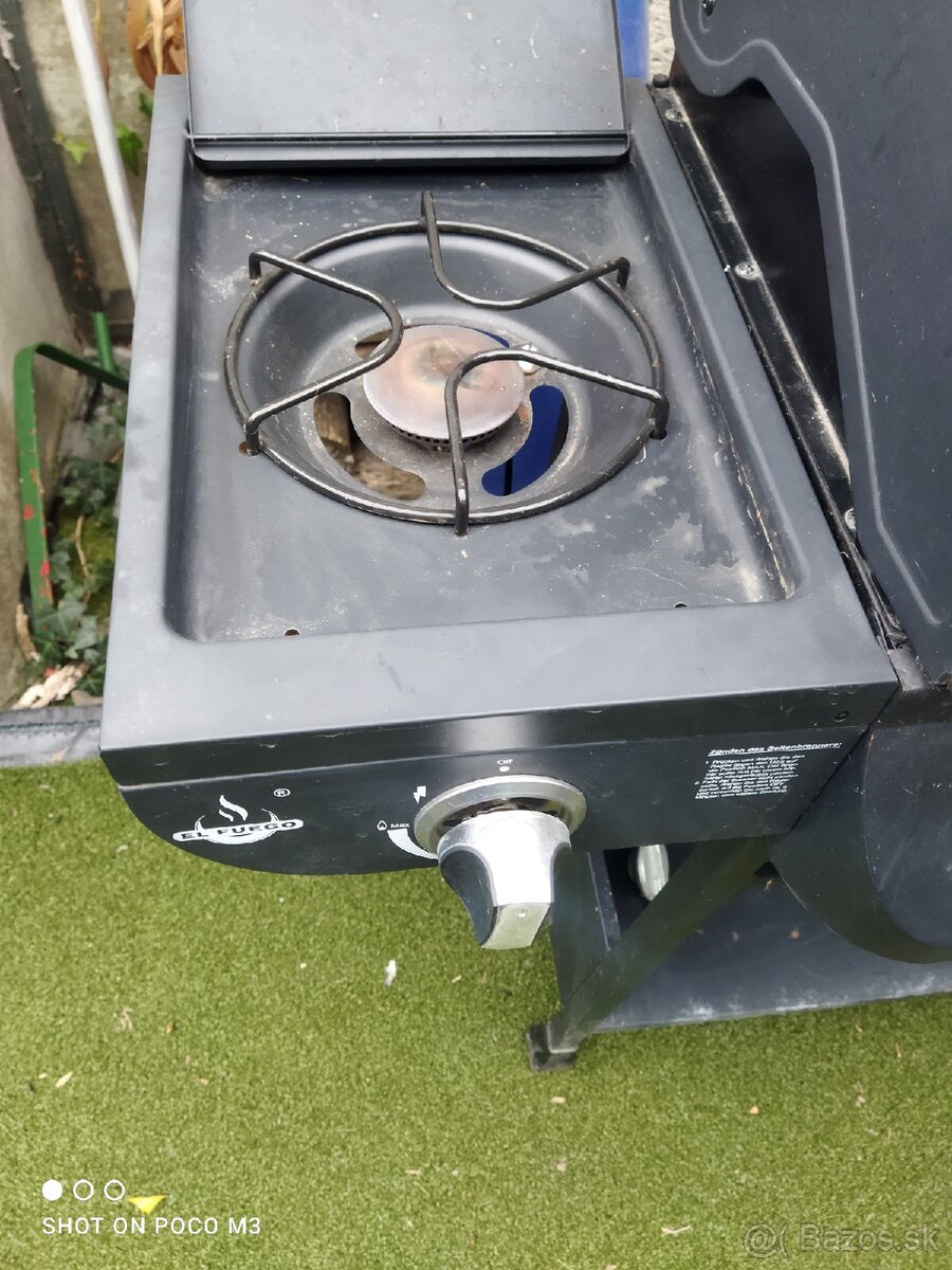 Plynový záhradný gril - 11