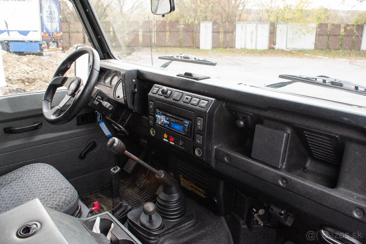 Land Rover Defender 110 2.5 Td5 HC PickUp - 11