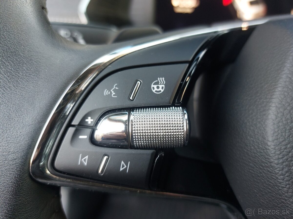 ŠKODA OCTAVIA 4 2.0TDI DSG STYLE - 11