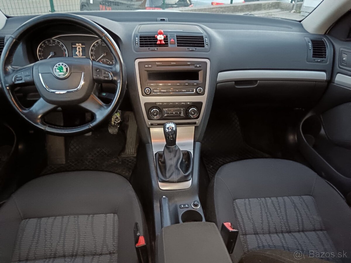 Škoda Octavia - 11