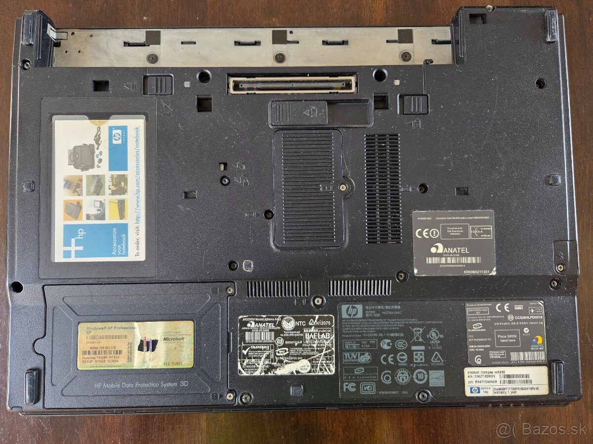 Predám nefunkčný notebook HP Compaq NC8430 - 11