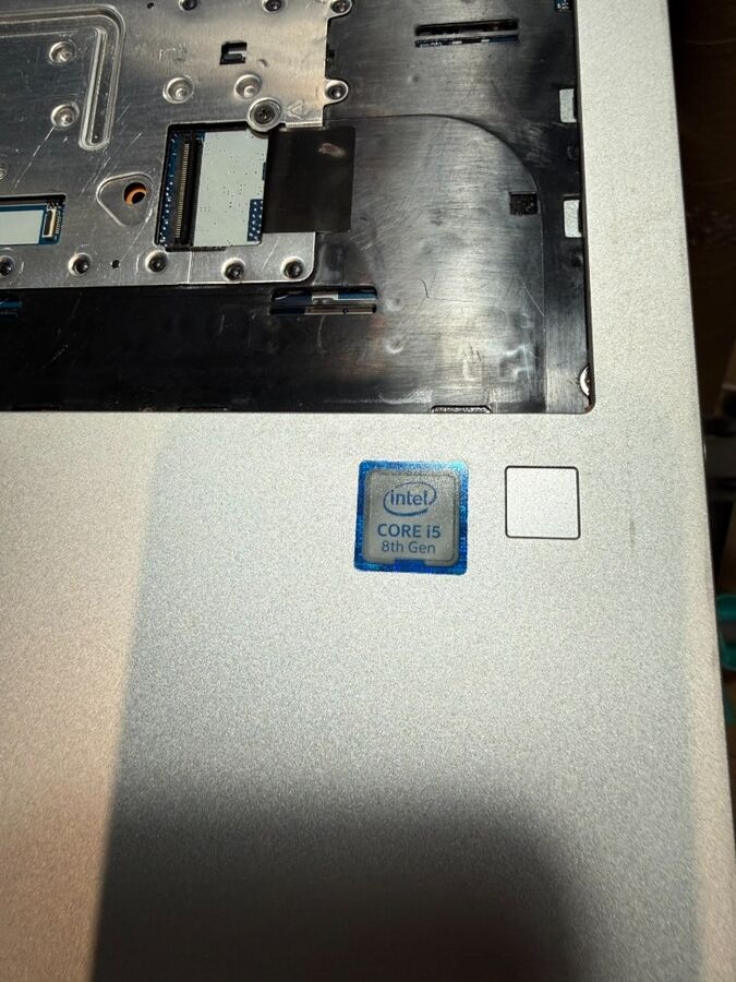 HP EliteBook 850 G5 BIOS heslo, poškodený LCD - 11