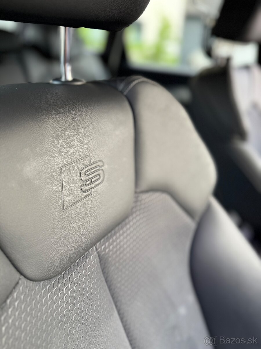 Audi Q5 2.0 40TDI Quattro 2022 S line Keyless CarPlay VC - 11