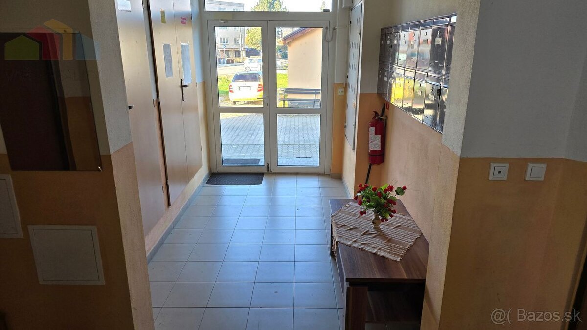 Priestranný 3-izbový byt (72 m² + balkón) Sokolovce – výhodn - 11