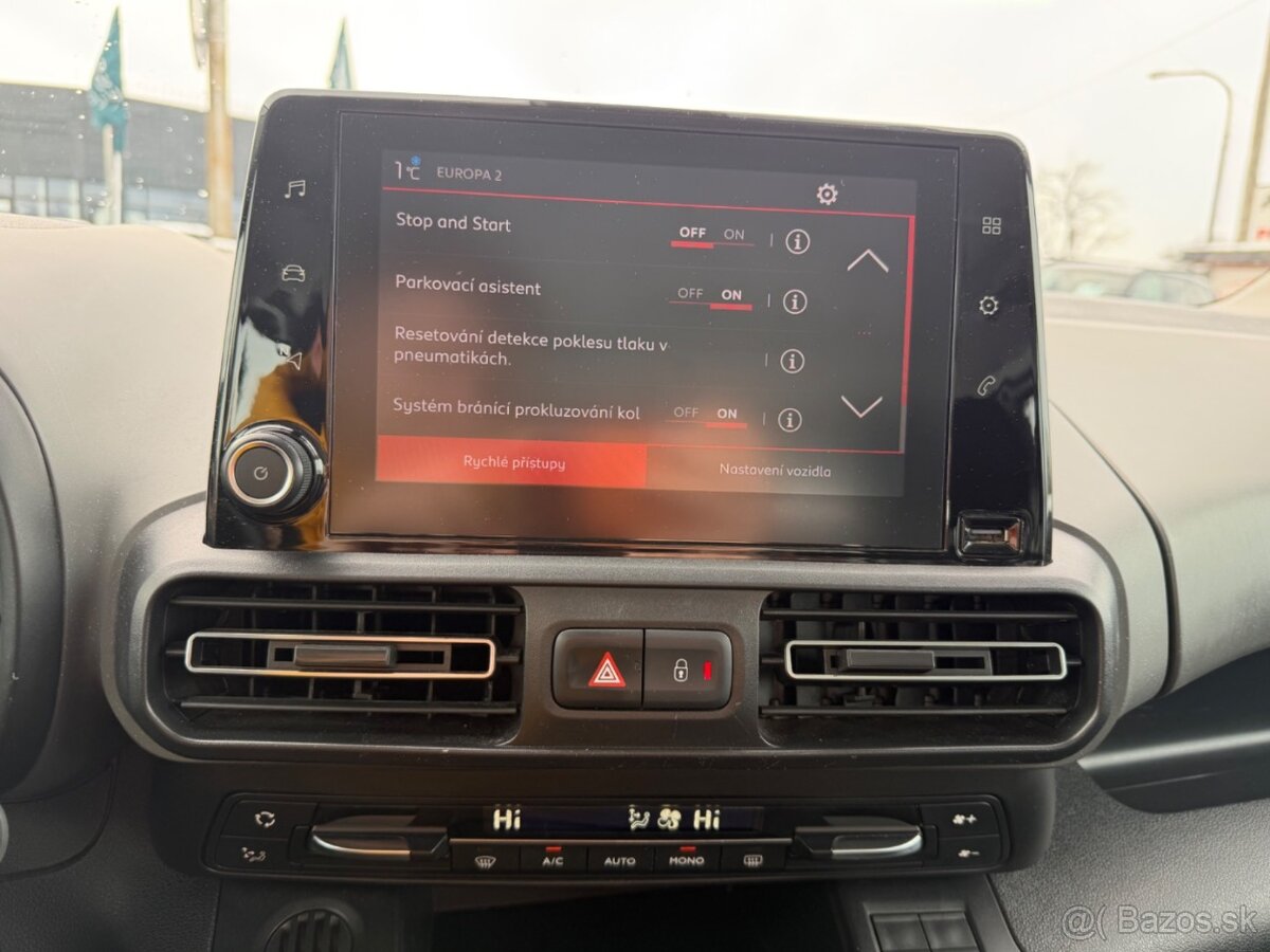 Citroën Berlingo 1.2 PureTech 110 Live Pack M, Odpočet DPH - 11