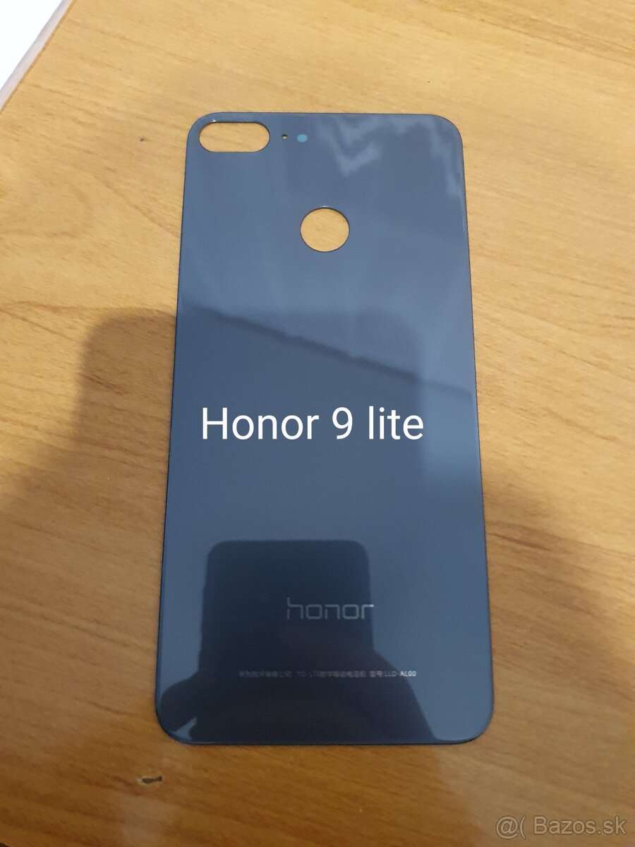 Rôzne mobily a náhradné diely - 11