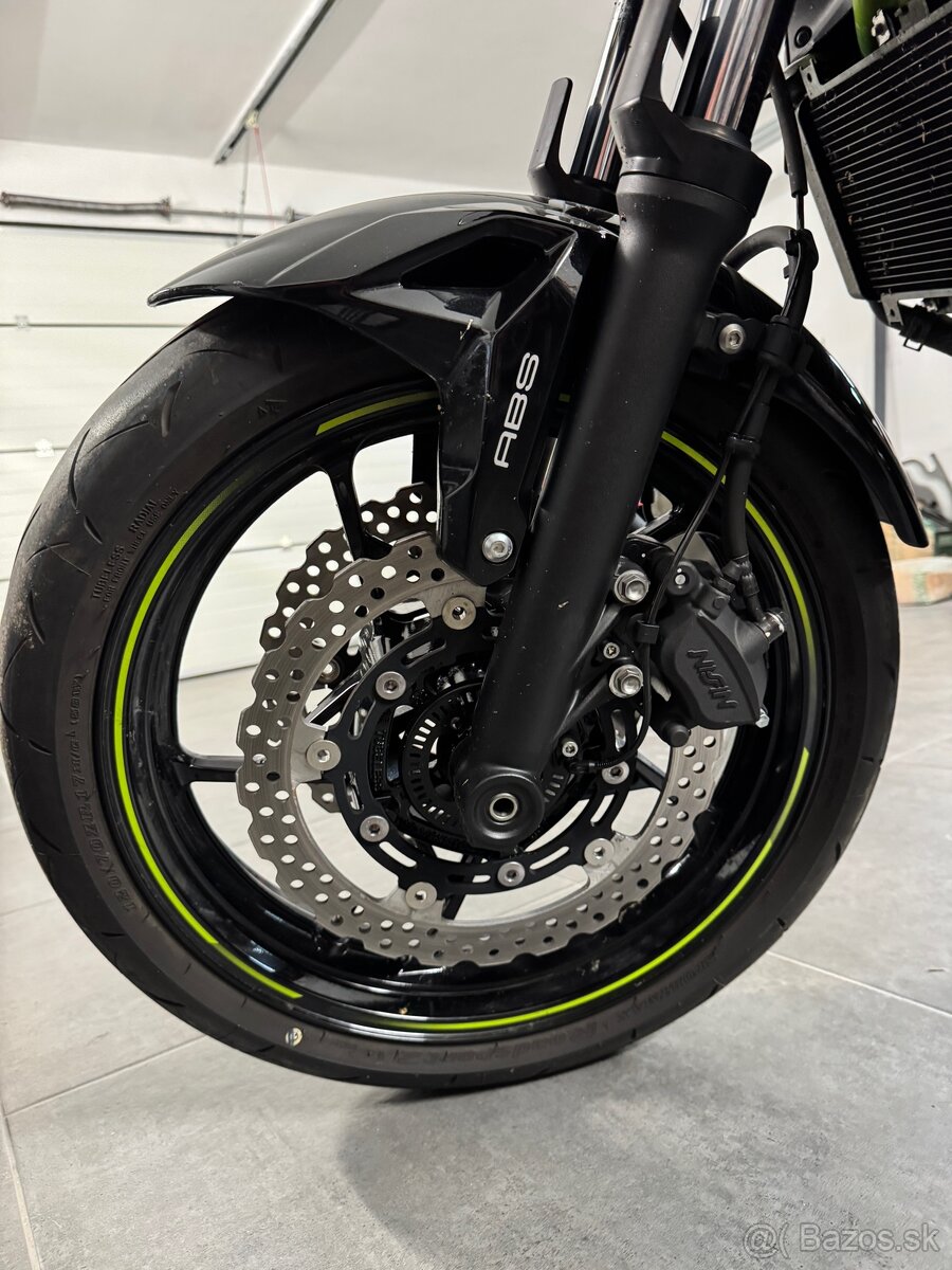 Kawasaki Z650 2022 - 11