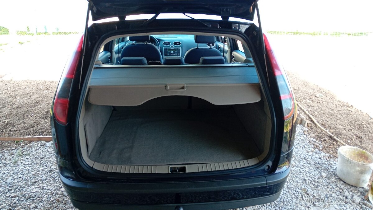 Ford Focus Combi 2006 - 11