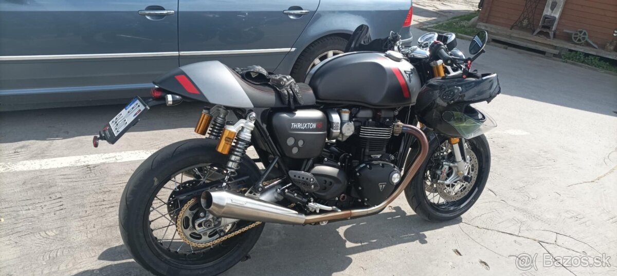 TRIUMPH THRUXTON RS1200 - 11