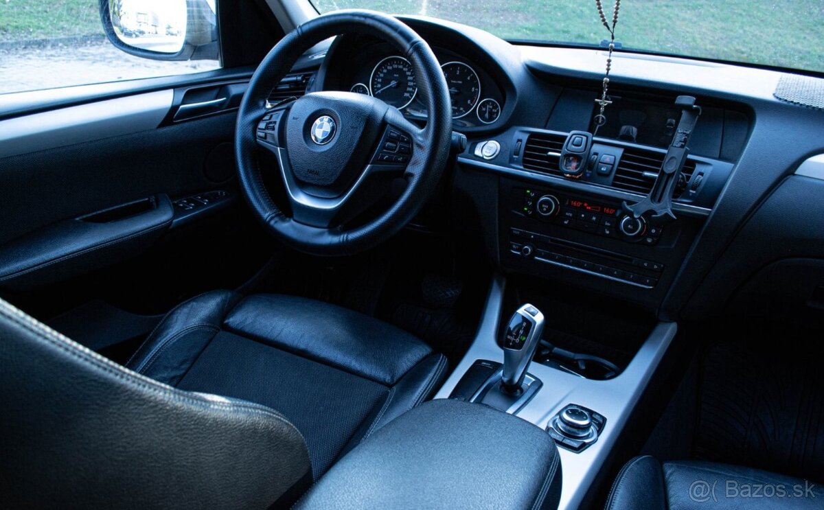 BMW X3 xDrive20d A/T - 11