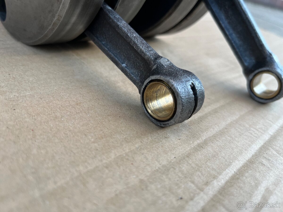 Kľukový hriadeľ Jawa 350 model 360 361 aj 354 - 11